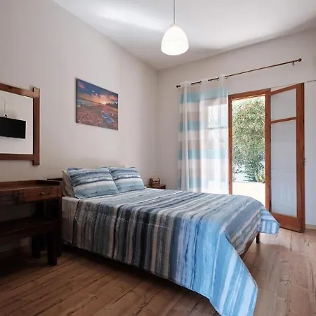 Olive Garden Apartment 2 * 아카라비